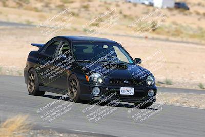 media/Oct-01-2022-Team Topak Racing (Sat) [[f860fb51be]]/2-Inter Low 2/session 2 turn 11/
